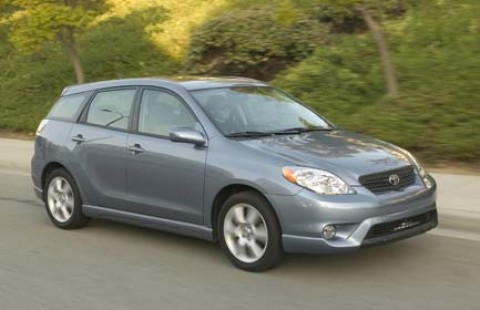 2006_Toyota_Matrix_ext_1-1