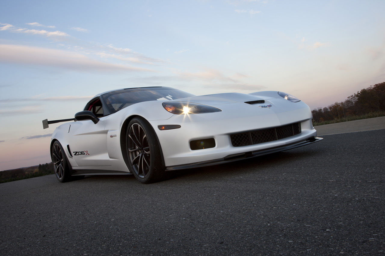 chevrolet_corvette_z06x_track_car_concept-05