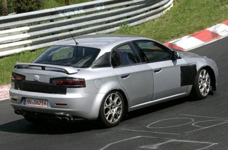 tn_alfa159gta4_m_m.jpg