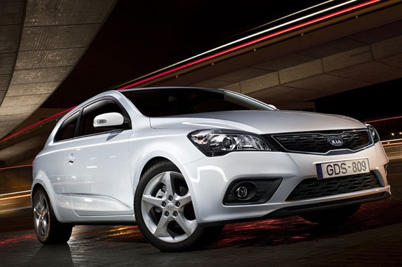 0-2011-kia-proceed