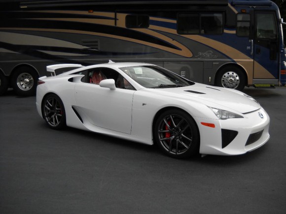2012-Lexus-LFA-10