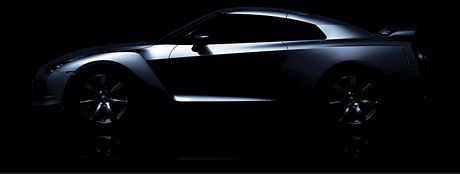tn_nissan_gt-r_1.jpg