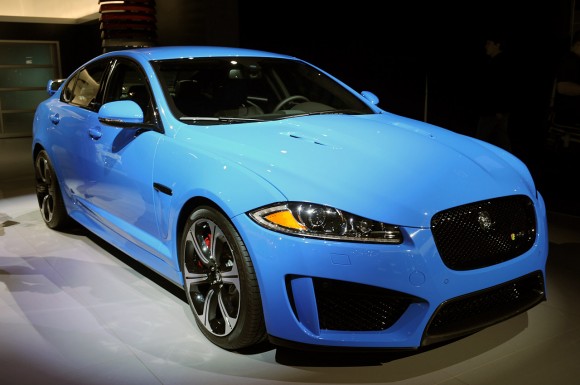 01-2014-jaguar-xfr-s-la