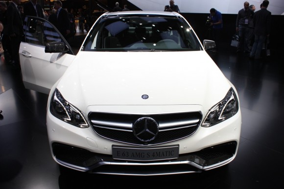 2014-mercedes-benz-e63-amg-s---03
