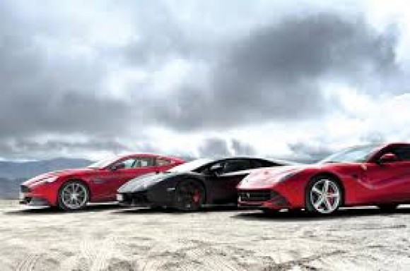 ferrari-vs-lambo-vs-aston