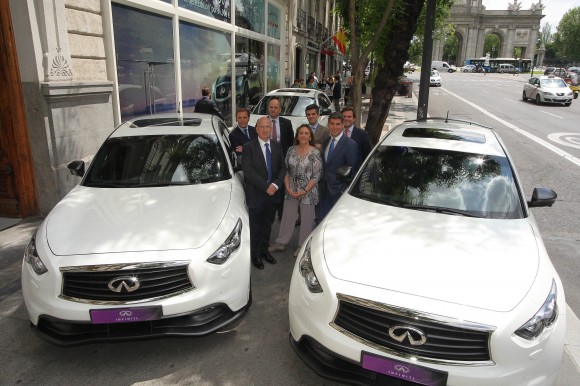 Infiniti FX Vettel Edition